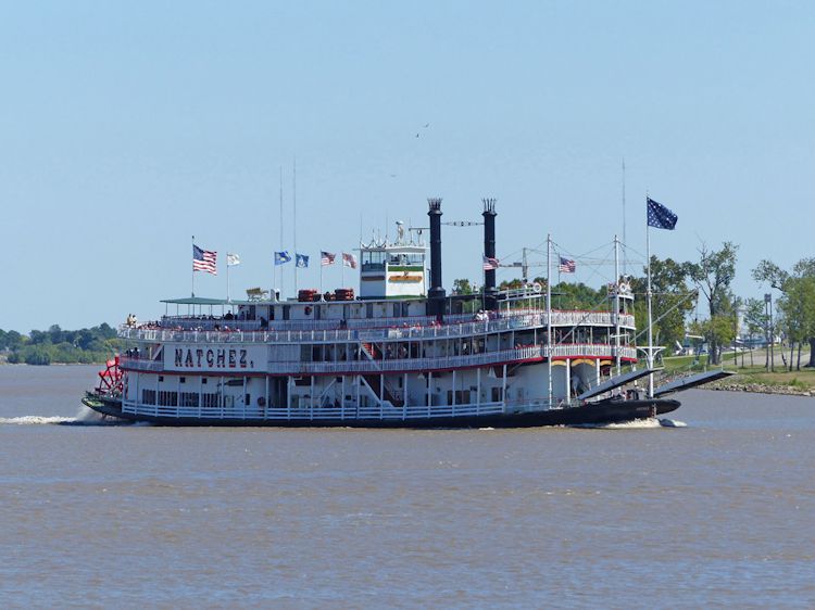 Steamboat Natchez rolling up the Mississippi River, New Orleans, Louisiana, October 4, 2014, photographed by Charlie Ipcar.